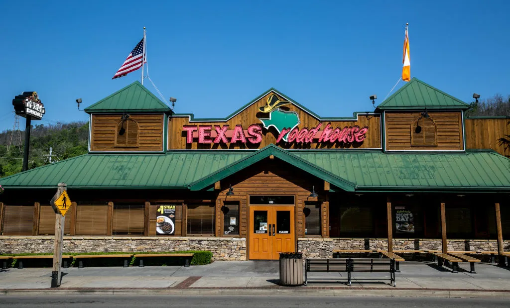 This Texas Roadhouse Is Coming Near A Costco This Spring